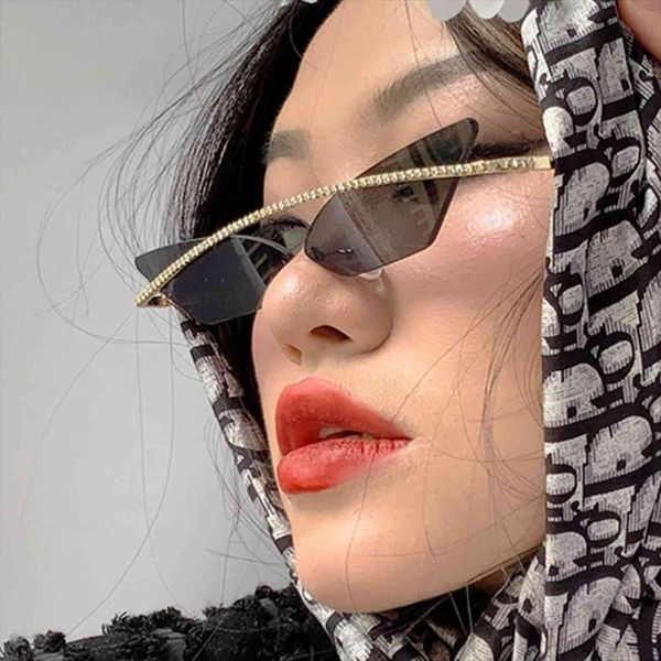 vinage small cat eye sunglasses women metel frame rimless shades for uv400 sunglass oculos de sol, White;black
vinage small cat eye sunglasses women metel frame rimless shades for uv400 sunglass oculos de sol, White;black