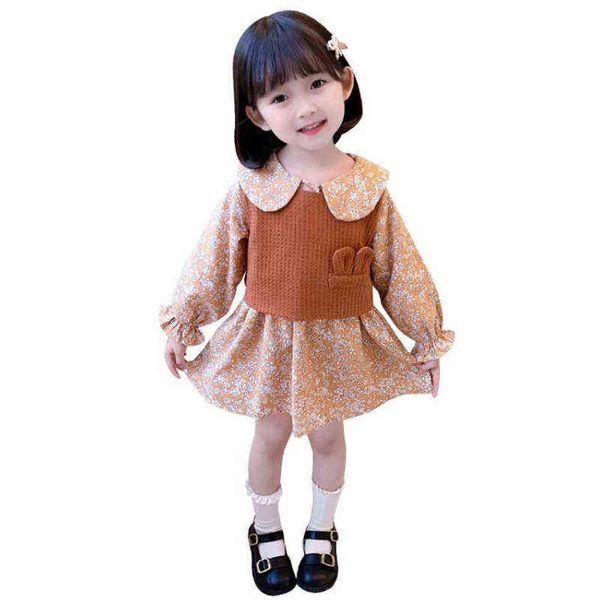 cute baby girls dress lovely doll collar small floral dress + vest two-piece spring and autumn kids children girls dresses y18 g1218, Red;yellow
cute baby girls dress lovely doll collar small floral dress + vest two-piece spring and autumn kids children girls dresses y18 g1218, Red;yellow