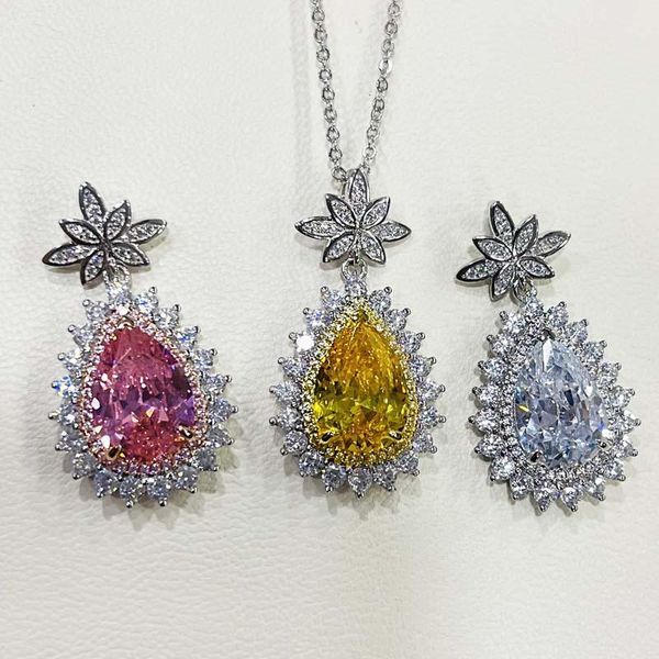 chains silver inlaid full diamond drop-shaped pink citrine necklace pendant exquisite and elegant ladies party jewelry
chains silver inlaid full diamond drop-shaped pink citrine necklace pendant exquisite and elegant ladies party jewelry