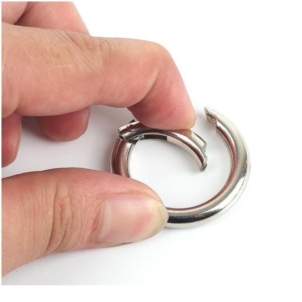 new 2 pcs multi-size o-ring buckles round push gate snap open hooks spring ring key carabiner snap key chain campin jllsdl
new 2 pcs multi-size o-ring buckles round push gate snap open hooks spring ring key carabiner snap key chain campin jllsdl
