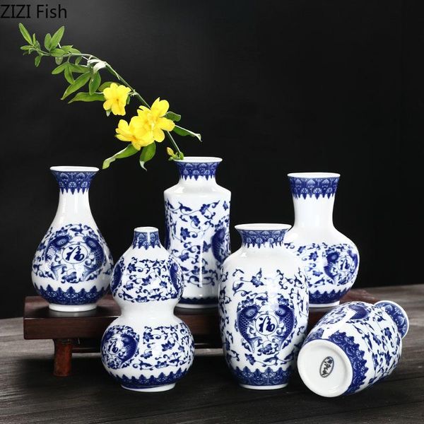 vases classical ceramic blue and white porcelain mini tablevase desk decoration floral arrangement vintage home decor
vases classical ceramic blue and white porcelain mini tablevase desk decoration floral arrangement vintage home decor
