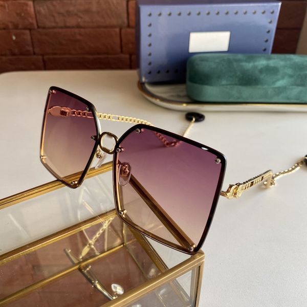 sunglasses glasses gujia's metal frame are atmospheric, and the star's same face small travel in summer, White;black
sunglasses glasses gujia's metal frame are atmospheric, and the star's same face small travel in summer, White;black