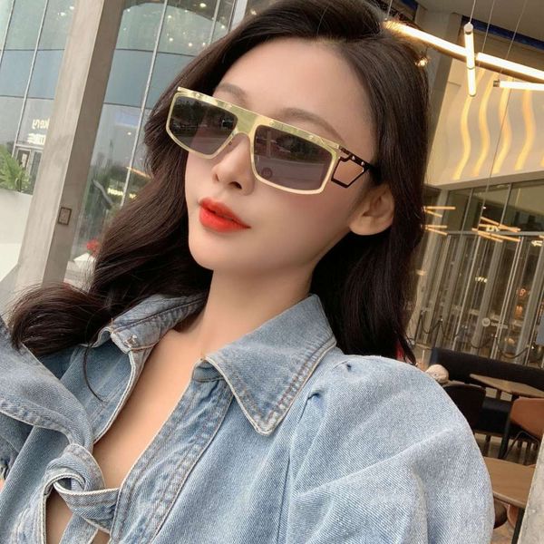 2020 new steampunk style box four sides sunglasses men's 1934facer sunglasses fashion, White;black
2020 new steampunk style box four sides sunglasses men's 1934facer sunglasses fashion, White;black