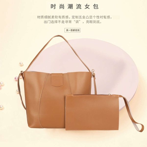 solid color portable one shoulder female bun mother slant cross two piece women's new korean bag
solid color portable one shoulder female bun mother slant cross two piece women's new korean bag