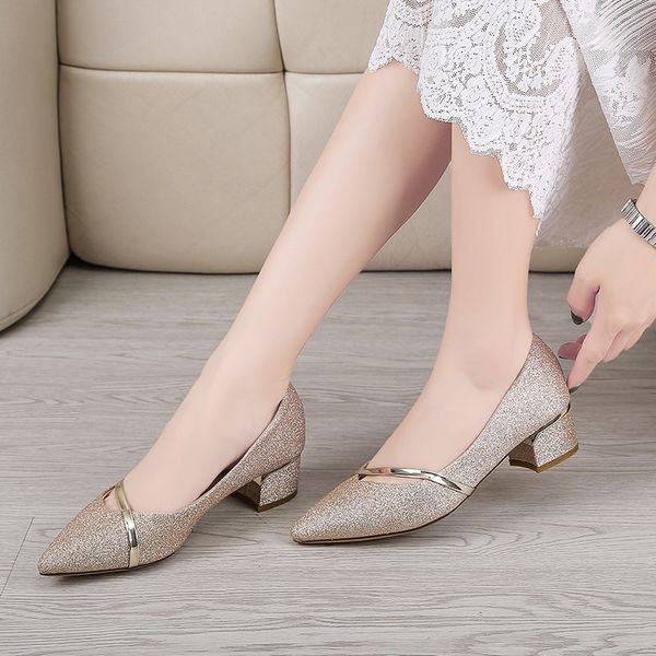2021 spring women dress shoes med heels office shoes silver wedding shoes sequined cloth pumps pointed toe zapatos de mujer 6667dress, Black
2021 spring women dress shoes med heels office shoes silver wedding shoes sequined cloth pumps pointed toe zapatos de mujer 6667dress, Black