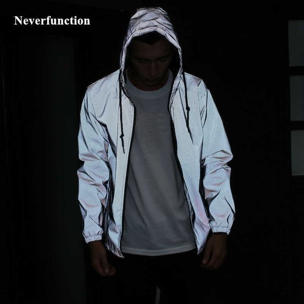 spring autumn men loose full reflective hooded windbreaker waterproof jacket male casual hip hop baseball coats plus size 4xl 211013, Black;brown
spring autumn men loose full reflective hooded windbreaker waterproof jacket male casual hip hop baseball coats plus size 4xl 211013, Black;brown