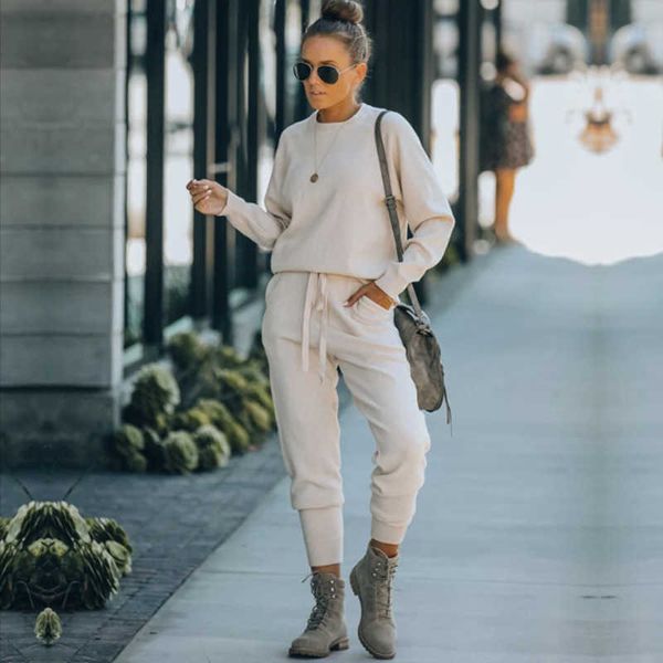 fashion hoodies style 2021 winter street trendsetter sweater straight tube women's pants suit, Black
fashion hoodies style 2021 winter street trendsetter sweater straight tube women's pants suit, Black