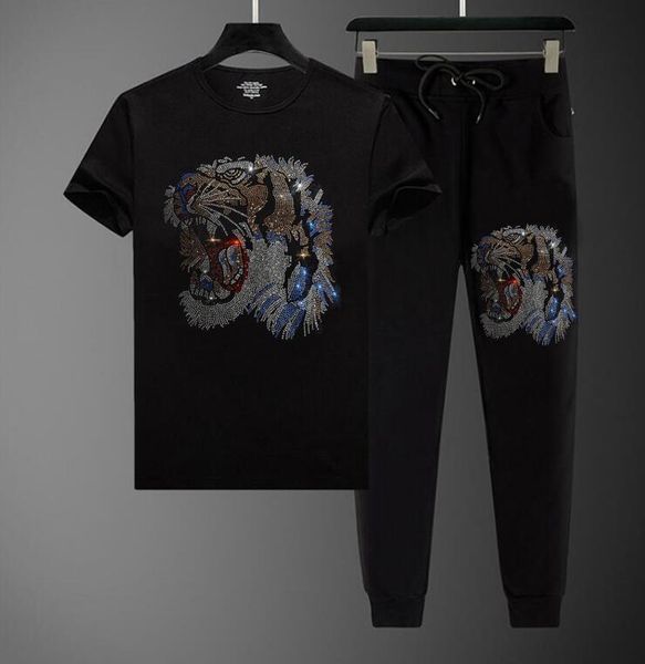drop shipping mens short sets summer casual 2 piece short sleeve set drill track suits 2022 male tracksuits, White;black
drop shipping mens short sets summer casual 2 piece short sleeve set drill track suits 2022 male tracksuits, White;black
