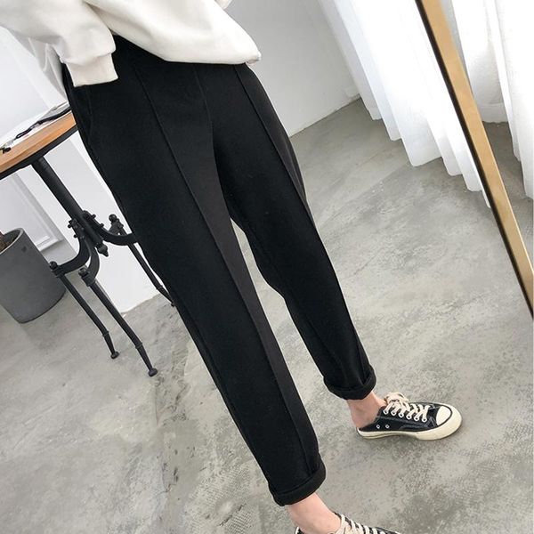 thicken women pencil pants 2021 autumn winter plus size style wool female work suit pant loose female trousers, Black;white
thicken women pencil pants 2021 autumn winter plus size style wool female work suit pant loose female trousers, Black;white