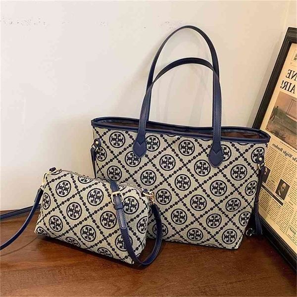 new women's bag fashion printing large capacity simple portable mother handbag purse
new women's bag fashion printing large capacity simple portable mother handbag purse