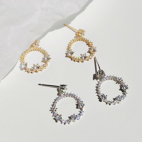 stud s925 whole body sterling silver simple style personality geometric hollow circle shape earrings zircon ring, Golden;silver
stud s925 whole body sterling silver simple style personality geometric hollow circle shape earrings zircon ring, Golden;silver