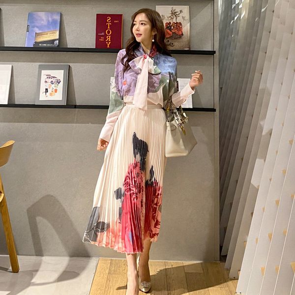 2021 new fashion office ladies suit women two piece long sleeve bowknot shirt + high waist printed maxi skirt set fqgz, Black;gray
2021 new fashion office ladies suit women two piece long sleeve bowknot shirt + high waist printed maxi skirt set fqgz, Black;gray