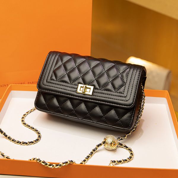 american new rhombus small golden ball women's bag shoulder messenger fragrance european chain retro fashion and the diamond fjjxa
american new rhombus small golden ball women's bag shoulder messenger fragrance european chain retro fashion and the diamond fjjxa