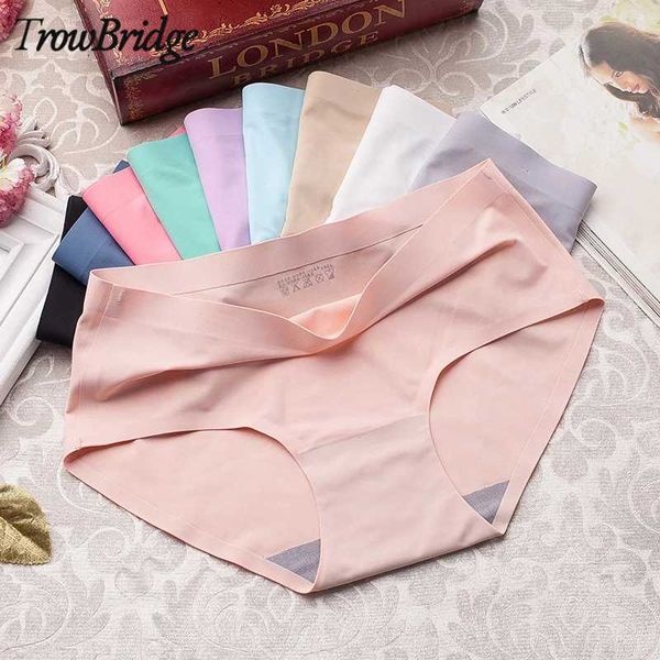 women's panties trowbridge seamless silk satin soft comfort underwear girl lingerie sports breathable briefs underpants, Black;pink
women's panties trowbridge seamless silk satin soft comfort underwear girl lingerie sports breathable briefs underpants, Black;pink