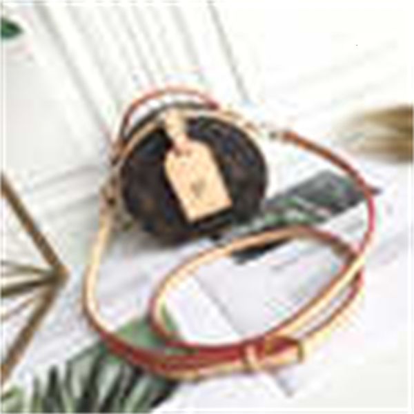 body brand designer luxury ale#m68276 mini round totes cake bag yellow flower black handbags cross iconic handles shoulder bags bag clut
body brand designer luxury ale#m68276 mini round totes cake bag yellow flower black handbags cross iconic handles shoulder bags bag clut