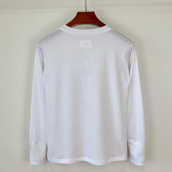 women's t-shirt long sleeve shirt, female pattern, round collar, white color, 251078 cotton, image m1, 100% lxsr
women's t-shirt long sleeve shirt, female pattern, round collar, white color, 251078 cotton, image m1, 100% lxsr