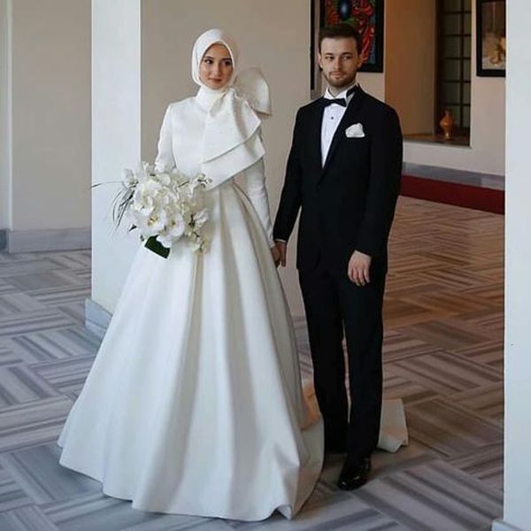 2021 new muslim wedding es with hijab a-line applique tulle floor-length lace floor length long bridal gelinlik in dubia bm1j, White
2021 new muslim wedding es with hijab a-line applique tulle floor-length lace floor length long bridal gelinlik in dubia bm1j, White