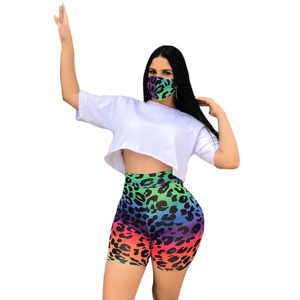 solid print three piece set with mask summer short sleeve women set outfit tee leopard shorts jogger suit tracksuit, Gray
solid print three piece set with mask summer short sleeve women set outfit tee leopard shorts jogger suit tracksuit, Gray
