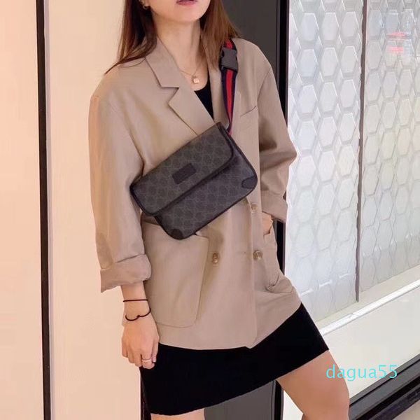 designer2021 new men's and women's same chest waist fashion versatile trend mobile phone bag small red book super hot
designer2021 new men's and women's same chest waist fashion versatile trend mobile phone bag small red book super hot