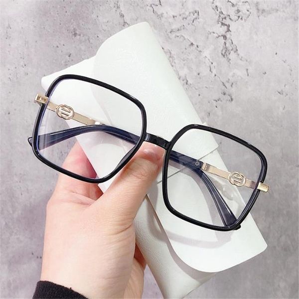 sunglasses fashion anti-blue eyeglasses women & men optical glasses spectacles personality square eyewear, White;black
sunglasses fashion anti-blue eyeglasses women & men optical glasses spectacles personality square eyewear, White;black