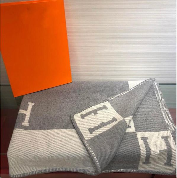 2021 classic designer cashmere scarf for men and women winter scarfs big letter pattern pashminas shawls scarves gray, Blue;gray
2021 classic designer cashmere scarf for men and women winter scarfs big letter pattern pashminas shawls scarves gray, Blue;gray