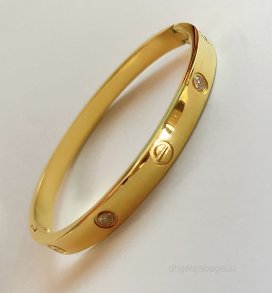 titanium steel high color retention bracelet anti allergy vacuum electroplating personalized simple fashion design stainless jewelry 5vs0, Black
titanium steel high color retention bracelet anti allergy vacuum electroplating personalized simple fashion design stainless jewelry 5vs0, Black