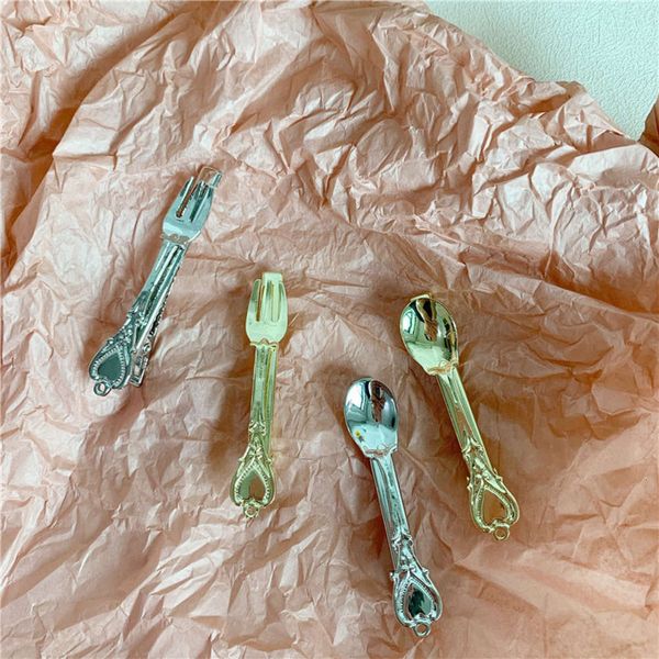hbp fashion ins net red personality spoon fork headdress hairpin back of the head edge bangs clip, Silver
hbp fashion ins net red personality spoon fork headdress hairpin back of the head edge bangs clip, Silver