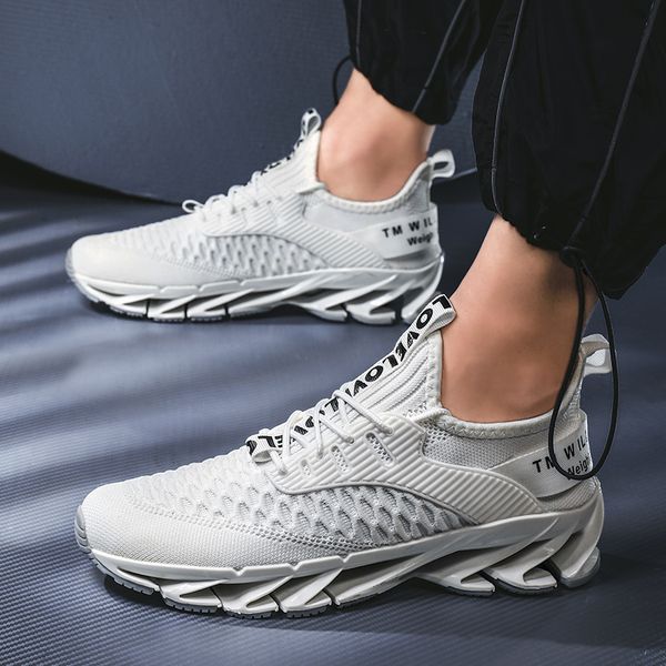 new blade running shoes for men antiskid damping cool outsole walking trekking leisure lightweigh running zapatills sneakers
new blade running shoes for men antiskid damping cool outsole walking trekking leisure lightweigh running zapatills sneakers