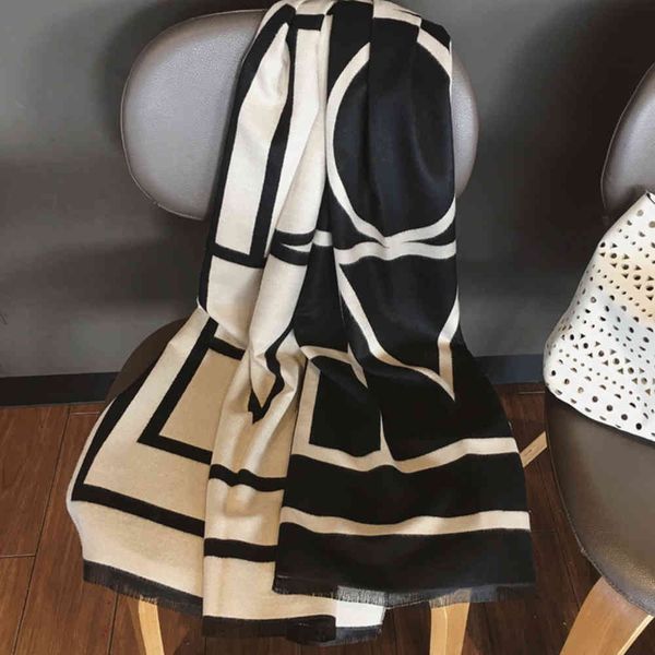 scarf simple and versatile lines double-sided color blocking winter scarf thickened shawl warm bib, Blue;gray
scarf simple and versatile lines double-sided color blocking winter scarf thickened shawl warm bib, Blue;gray