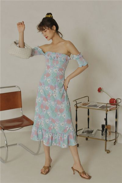 2021 new off shoulder vintage ruffle long women floral shirred a line midi summer backless european clothing qxqt, Black;gray
2021 new off shoulder vintage ruffle long women floral shirred a line midi summer backless european clothing qxqt, Black;gray