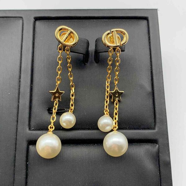 2021 luxury designer jewelry new style tassel star pearl small fragrance earrings for women, Silver
2021 luxury designer jewelry new style tassel star pearl small fragrance earrings for women, Silver