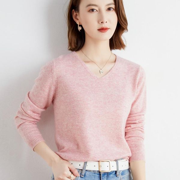 women's sweaters autumn and winter blended wool female korean pure color loose skin-friendly pullover all-match knitted v-neck sweater, White;black
women's sweaters autumn and winter blended wool female korean pure color loose skin-friendly pullover all-match knitted v-neck sweater, White;black