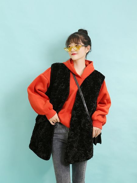 winter v neck hairy shaggy faux fur teddy sleeveless coat mid long vest women pockets fur waistcoat outwear beige coffee black
winter v neck hairy shaggy faux fur teddy sleeveless coat mid long vest women pockets fur waistcoat outwear beige coffee black