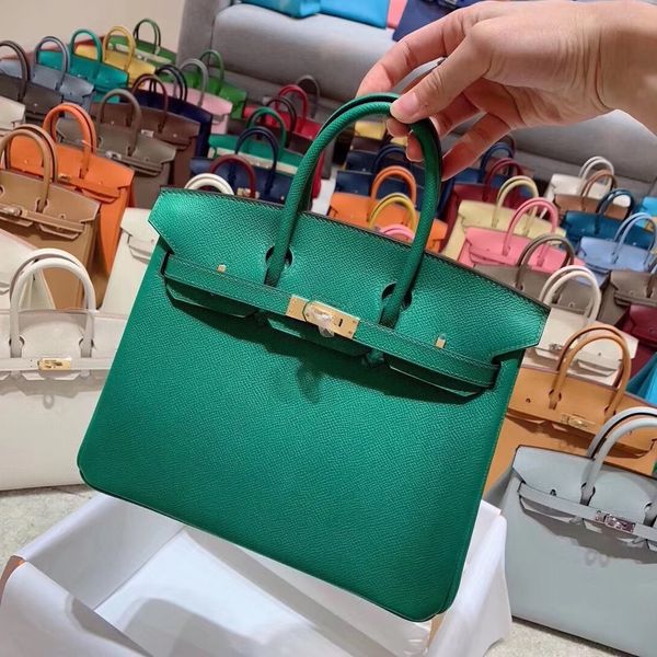 handbag popular 2022 high end h family togo 30 gold button semi manual hand wax thread sewing
handbag popular 2022 high end h family togo 30 gold button semi manual hand wax thread sewing