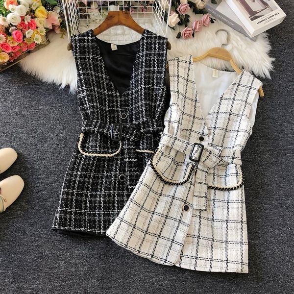 women's vests arrival small fragrance tweed plaid vest women v-enck slim single breasted waist coat with belt, Black;white
women's vests arrival small fragrance tweed plaid vest women v-enck slim single breasted waist coat with belt, Black;white