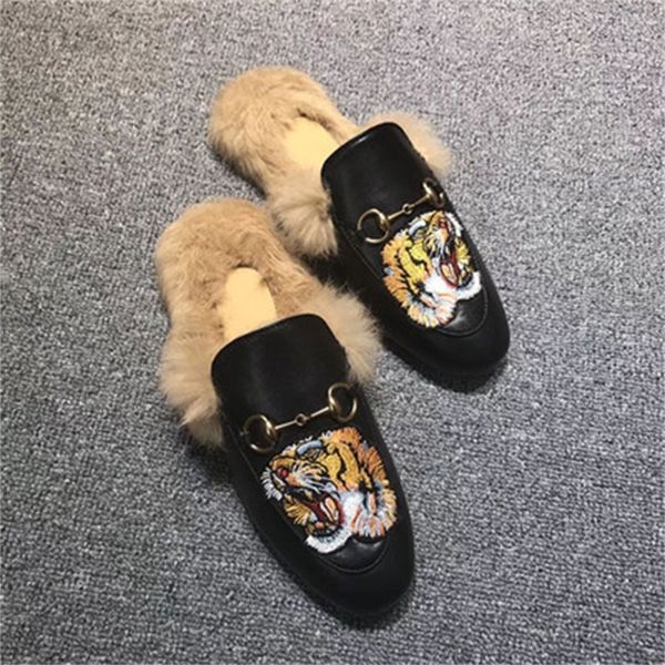 brand new men princetown leather big size mens slipper with fur suede velvet winter loafers muller flat e31345ur38-46 box, Black
brand new men princetown leather big size mens slipper with fur suede velvet winter loafers muller flat e31345ur38-46 box, Black