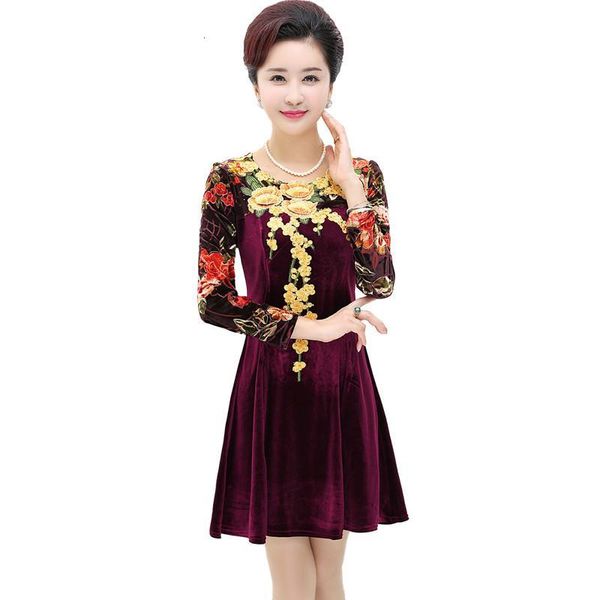 2021 fashion female spring in velvet elegant floral embroidery midi dress fine ladies plus size dressed d5 xuny, Black;gray
2021 fashion female spring in velvet elegant floral embroidery midi dress fine ladies plus size dressed d5 xuny, Black;gray