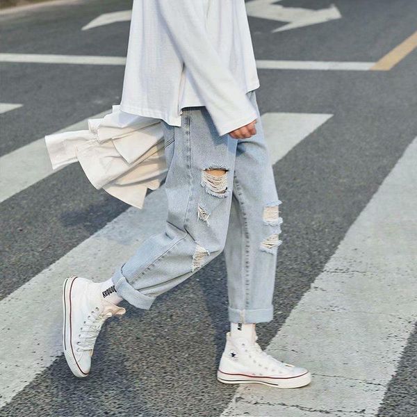 men's jeans 2021 original beggar ripped hole denim pants summer loose straight casual korean fashion manly, Blue
men's jeans 2021 original beggar ripped hole denim pants summer loose straight casual korean fashion manly, Blue