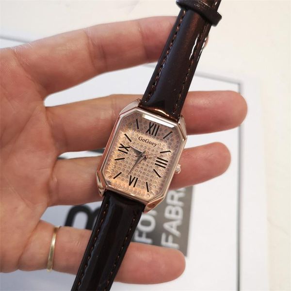 wristwatches luxury fashion shining diamond women watches elegant rectangle ladies quartz casual black pu leather woman clock, Slivery;brown
wristwatches luxury fashion shining diamond women watches elegant rectangle ladies quartz casual black pu leather woman clock, Slivery;brown