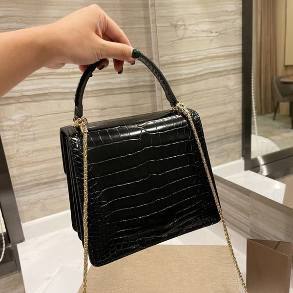 designer luxury bag handbag shoulder bags cross body genuine leather high-quality gold chain fashion brand different colors with original bo
designer luxury bag handbag shoulder bags cross body genuine leather high-quality gold chain fashion brand different colors with original bo