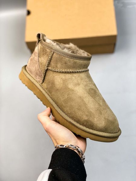 2021 designer luxury women snow ankle boots mini bailey shearling classic button bootie shoes pink navy blue grey beige purple fashion lady, Black
2021 designer luxury women snow ankle boots mini bailey shearling classic button bootie shoes pink navy blue grey beige purple fashion lady, Black