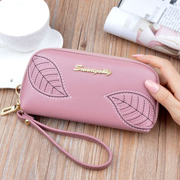 hand bag women's 2021 fashion large capacity hand shell leaf embroidery long zipper wallet, Red;black 
hand bag women's 2021 fashion large capacity hand shell leaf embroidery long zipper wallet, Red;black