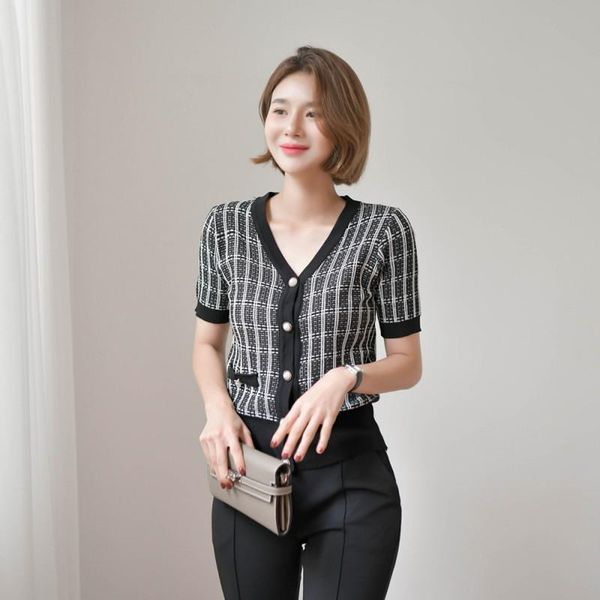 women's knits & tees french retro short ice silk knitted cardigan sweater women 2021 summer temperament thin v-neck chic short-sleeved, White
women's knits & tees french retro short ice silk knitted cardigan sweater women 2021 summer temperament thin v-neck chic short-sleeved, White