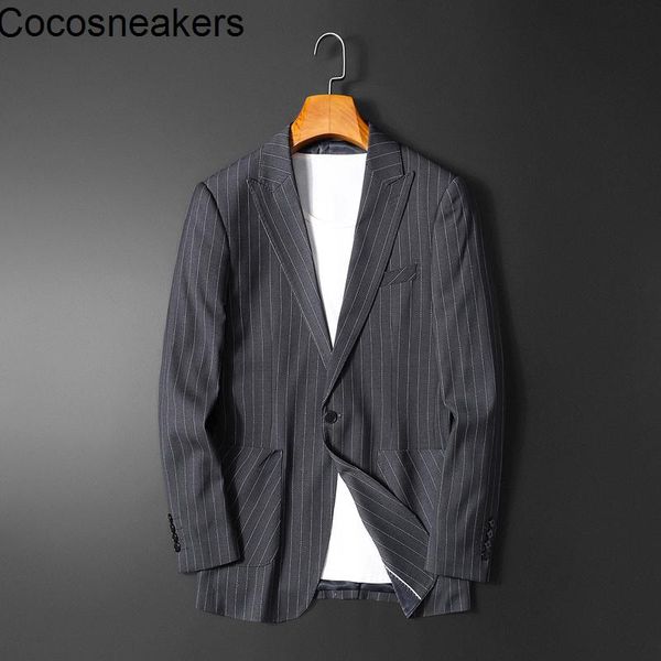 men's suits & blazers spring and summer suit coat korean version slim fit simple vertical stripe business leisure large size thin singl, White;black
men's suits & blazers spring and summer suit coat korean version slim fit simple vertical stripe business leisure large size thin singl, White;black