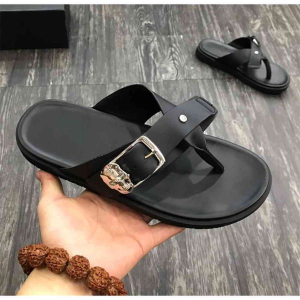 70% off wholesale sandals flip-flops summer new metal button skull scalp drag cattle leather face trendy figure sandals guangzhou men's, Black
70% off wholesale sandals flip-flops summer new metal button skull scalp drag cattle leather face trendy figure sandals guangzhou men's, Black