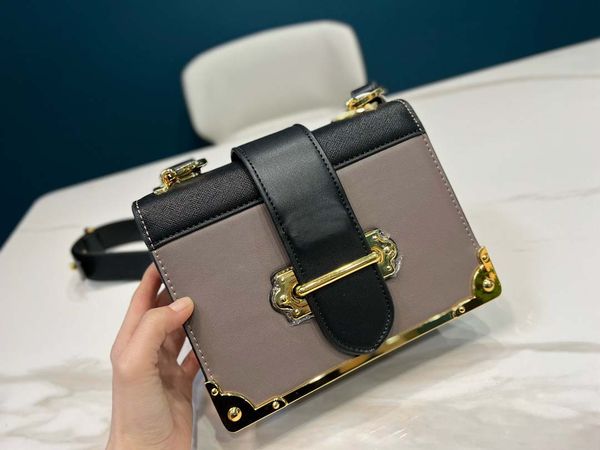 hight quality hobo tote famous bag genuine leather luxury designer bags handbag women crossbody shoulder fashion wallet 002
hight quality hobo tote famous bag genuine leather luxury designer bags handbag women crossbody shoulder fashion wallet 002