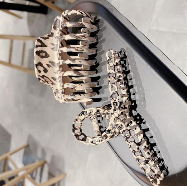 korean geometric acetate hair big size hair crabs clip leopard grain clamps for women fashion accessories, Slivery;golden
korean geometric acetate hair big size hair crabs clip leopard grain clamps for women fashion accessories, Slivery;golden