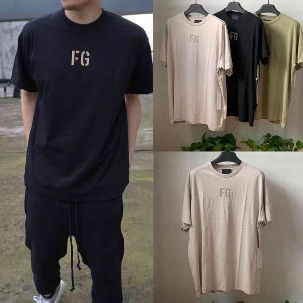 gaojie chaopai kanye's same fog season 7 main line fg rich short sleeve flocking printed round neck t-shirt men's, White;black
gaojie chaopai kanye's same fog season 7 main line fg rich short sleeve flocking printed round neck t-shirt men's, White;black