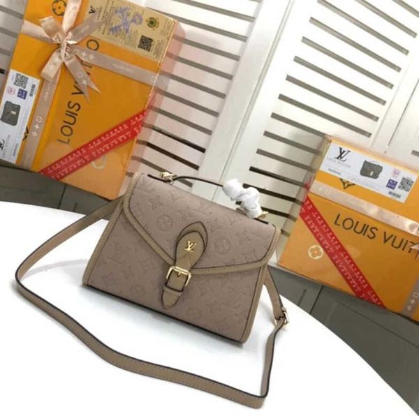 bags luxury m449190 m51123 m51121 litchi pattern embossed handbag handbags iconic handles shoulder brand totes cross body bag designer c
bags luxury m449190 m51123 m51121 litchi pattern embossed handbag handbags iconic handles shoulder brand totes cross body bag designer c