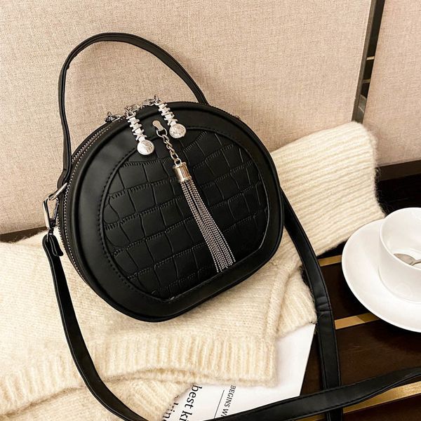 women bag 22020 pu leather handbag round design with metal tassel women zipper pouch crossbody shoulder bag c0228
women bag 22020 pu leather handbag round design with metal tassel women zipper pouch crossbody shoulder bag c0228